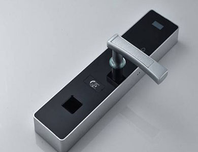 聂荣24小时上门开锁公司